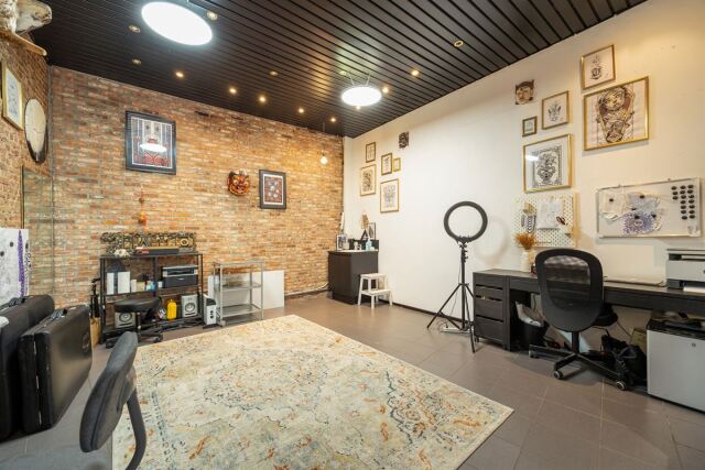 8060 6