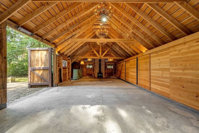 8175 8